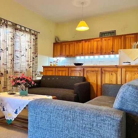 מרתיאס Village Apartment מראה חיצוני תמונה