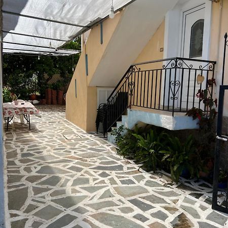 מרתיאס Village Apartment מראה חיצוני תמונה