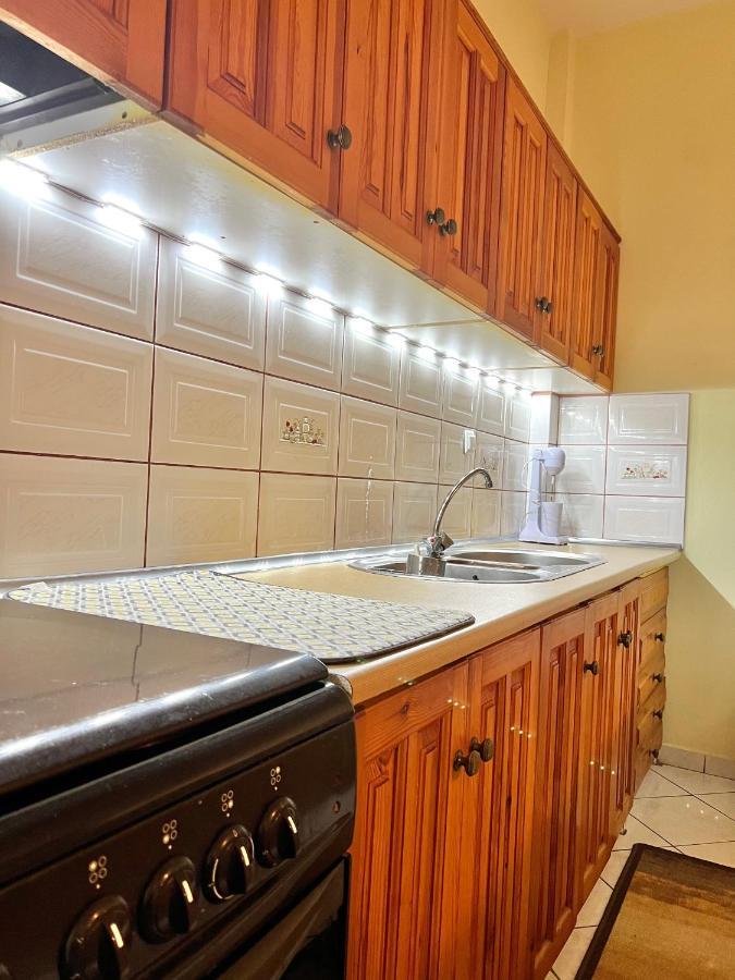 מרתיאס Village Apartment מראה חיצוני תמונה